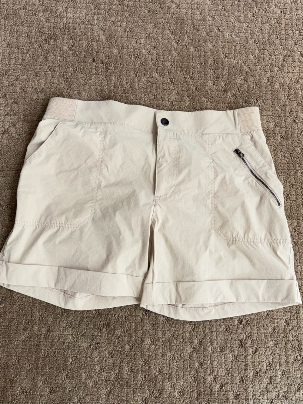 Women’s quick dry hiking shorts size large Swiss alps